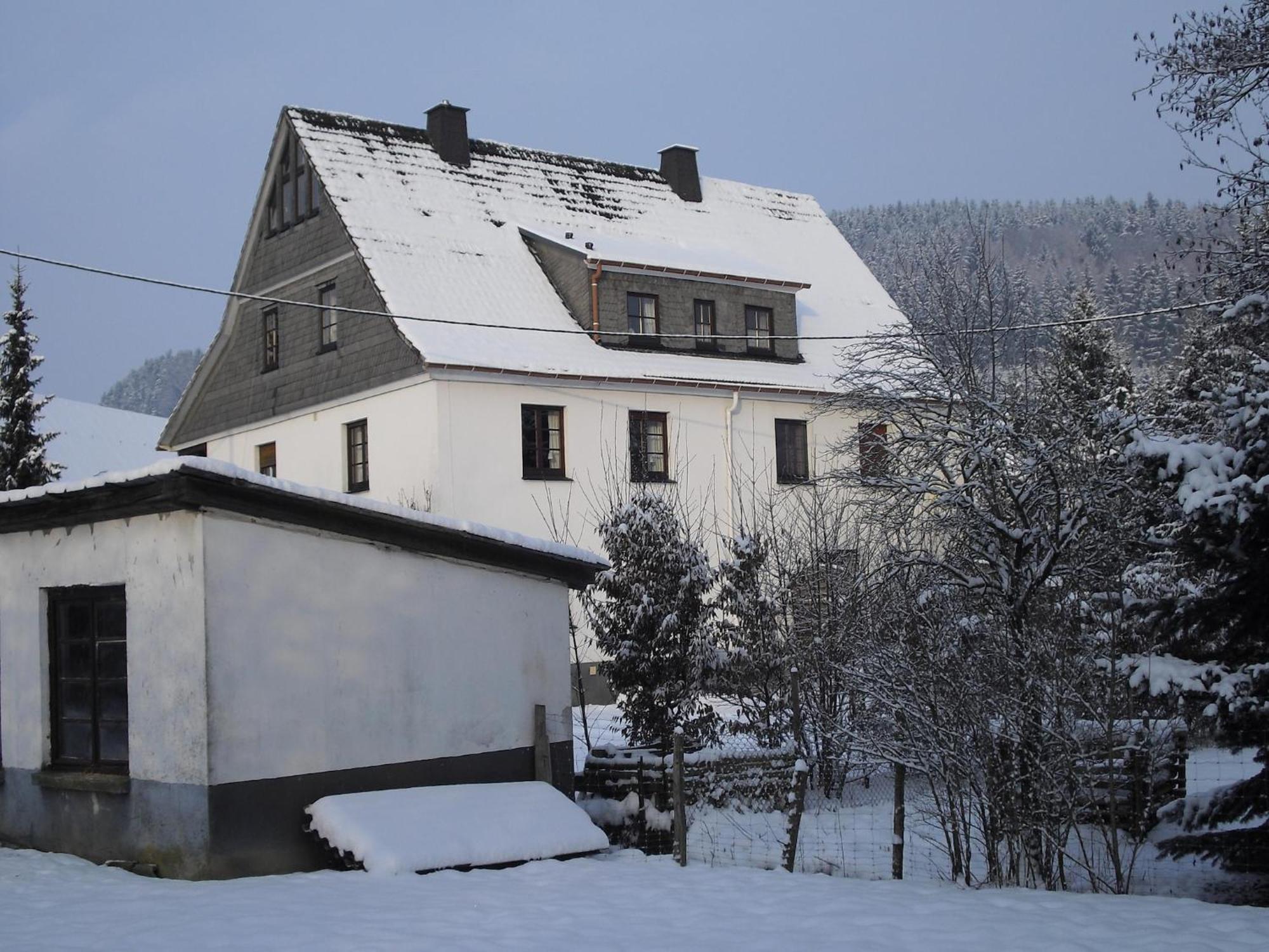 Cosy Apartment In Menkhausen Near The Ski Area Schmallenberg Zewnętrze zdjęcie