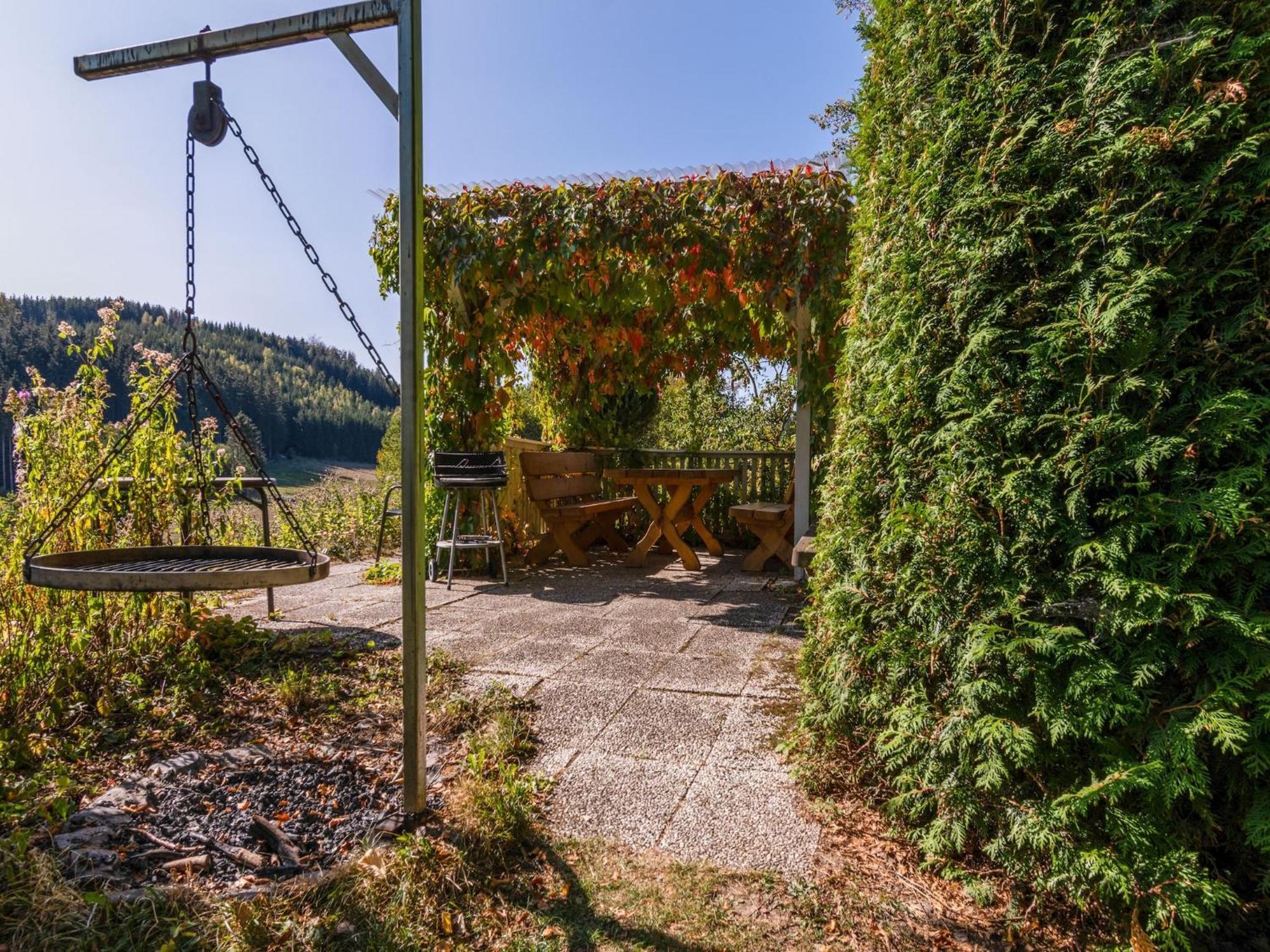 Cosy Apartment In Menkhausen Near The Ski Area Schmallenberg Zewnętrze zdjęcie
