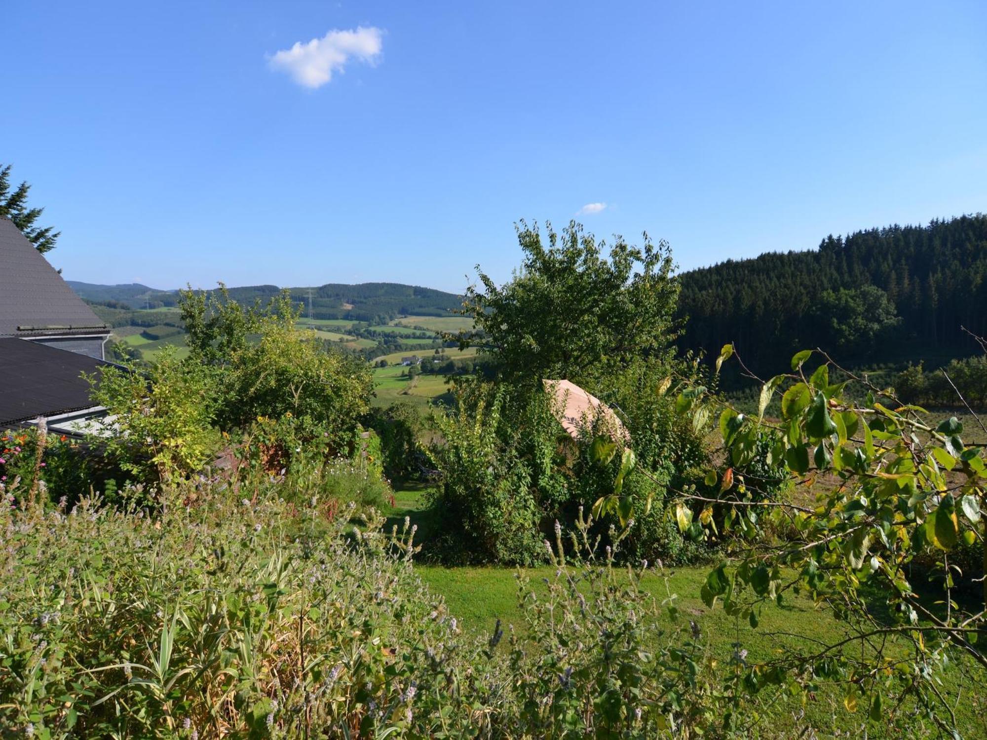 Cosy Apartment In Menkhausen Near The Ski Area Schmallenberg Zewnętrze zdjęcie